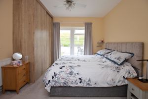 Bedroom- click for photo gallery